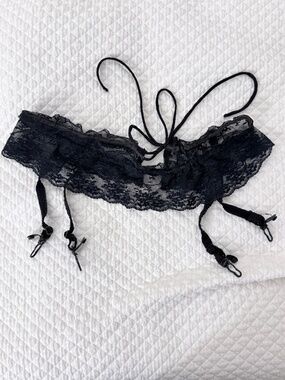 Vintage Pin-Up Lace Garter Belt One Size